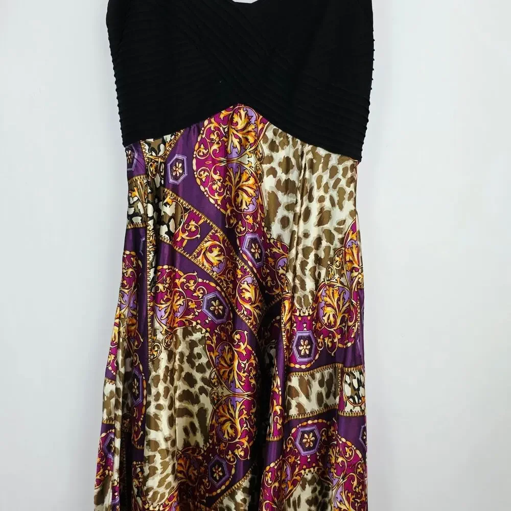 Signature by Robbie Bee Satin Handkerchief Hem Dress 8P Black Baroque Vacation